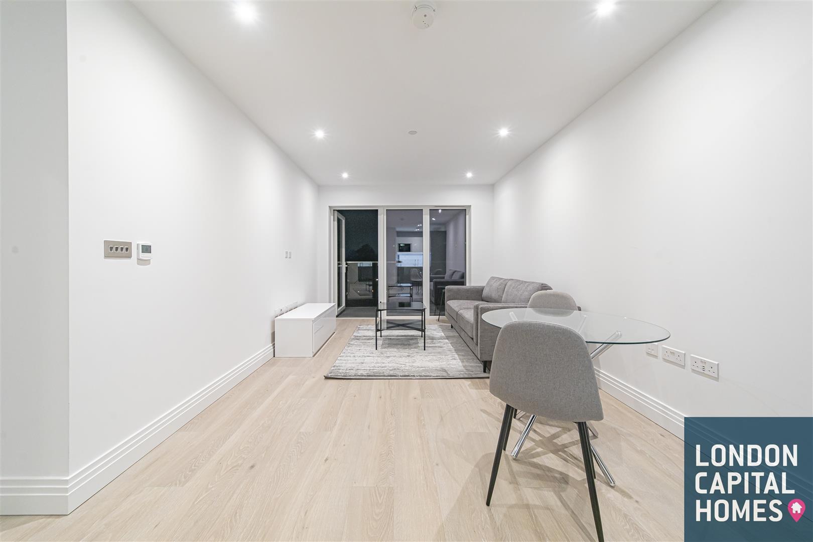1 bed property in Filmworks Walk, London